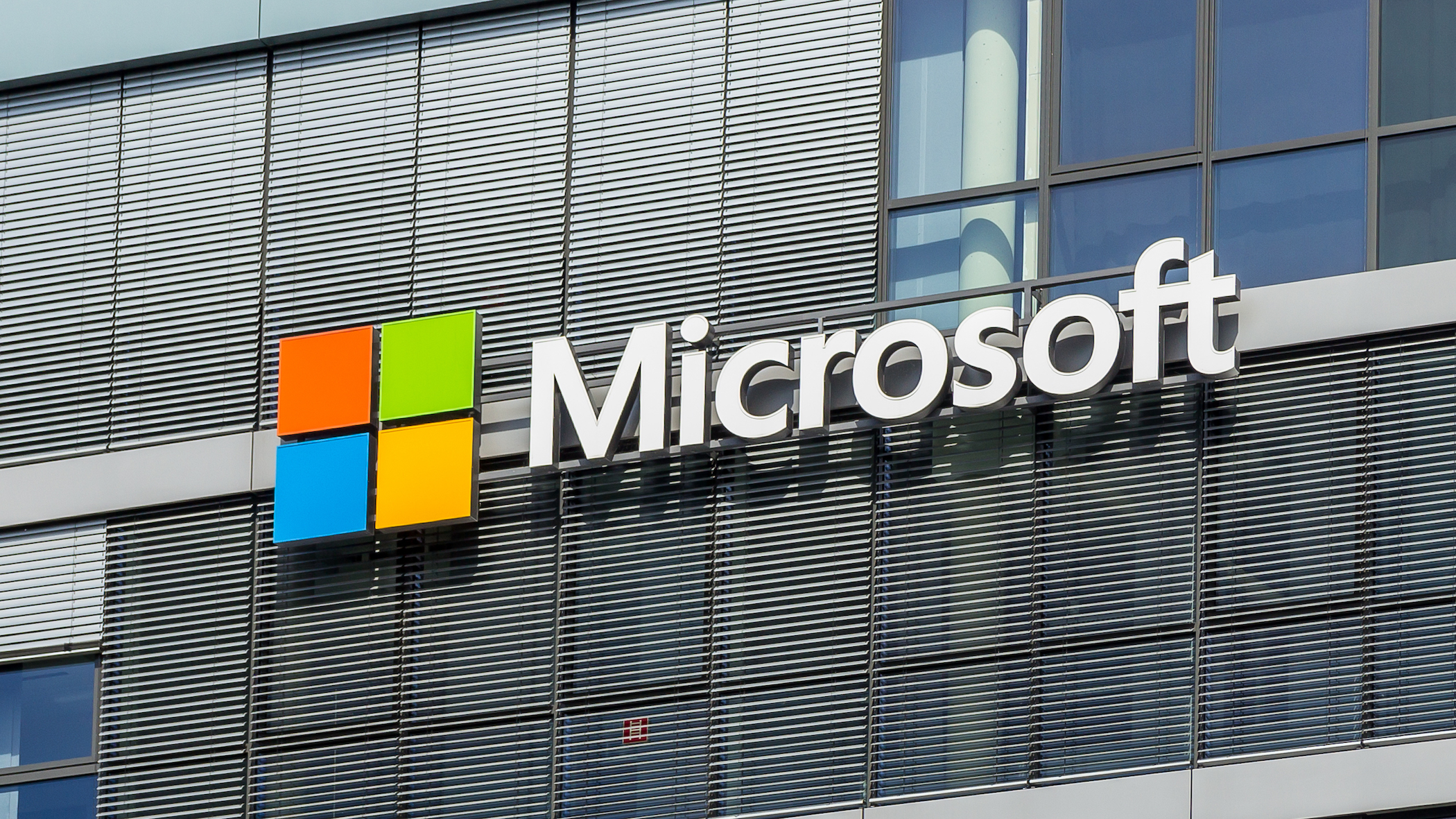 Microsoft’s Enduring Legacy: A Comprehensive Look at Four Decades of Innovation, Dominance, and Transformation