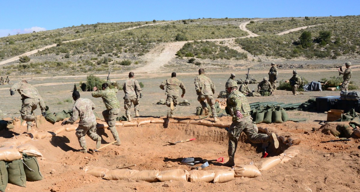 soldiers, training