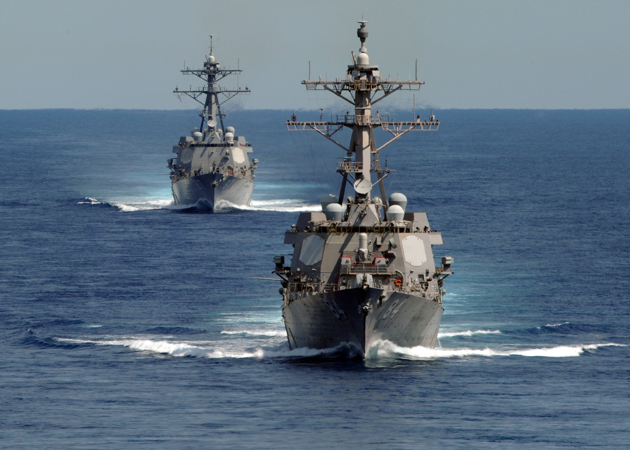 Хуситы и американский корабль. USS Mason DDG-87. USS Carl m. Levin DDG-120. DDG 1009. USS DDG 125.