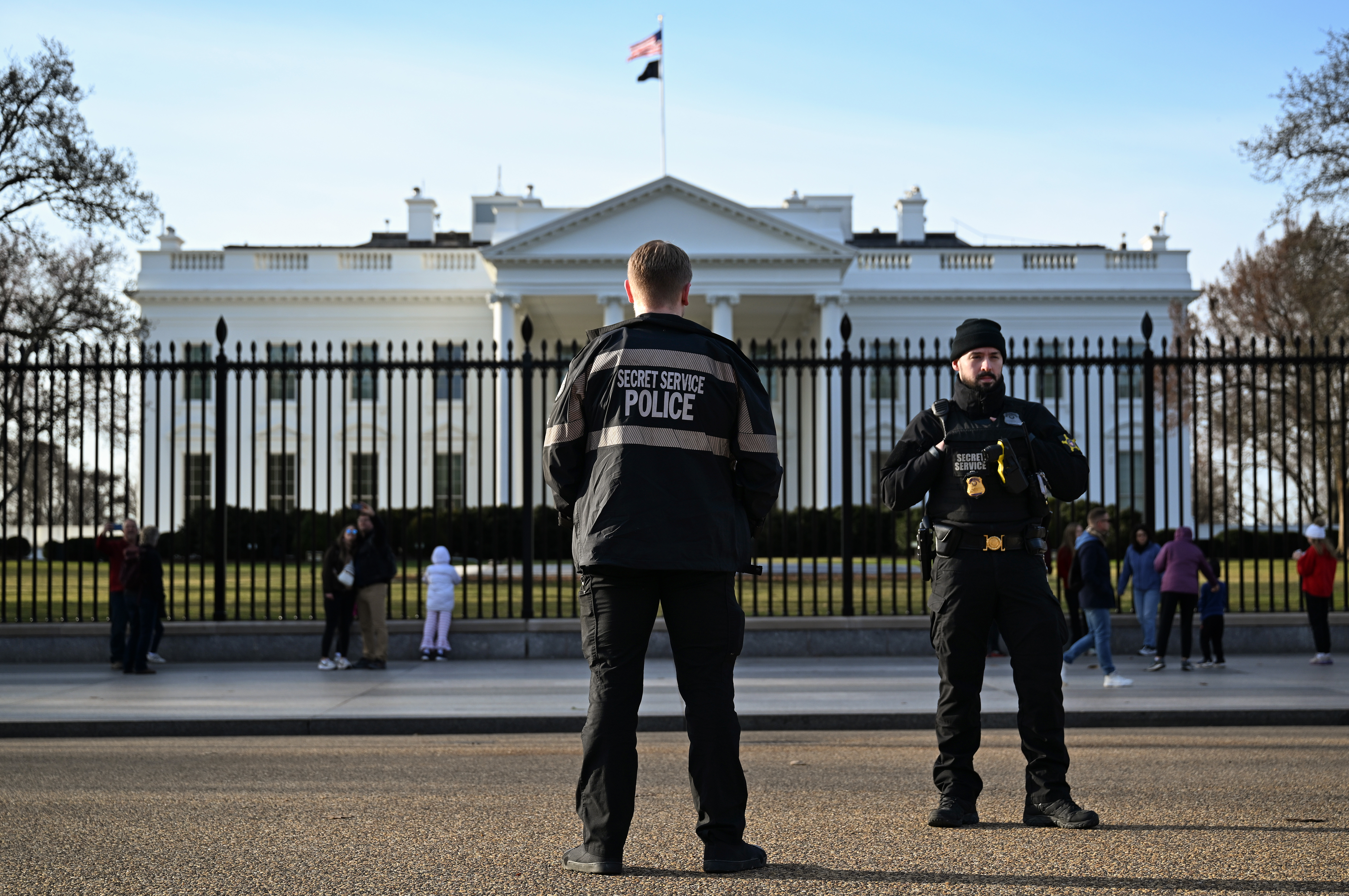 Subpar Secret Service drone defense flagged in Trump assassination attempt report