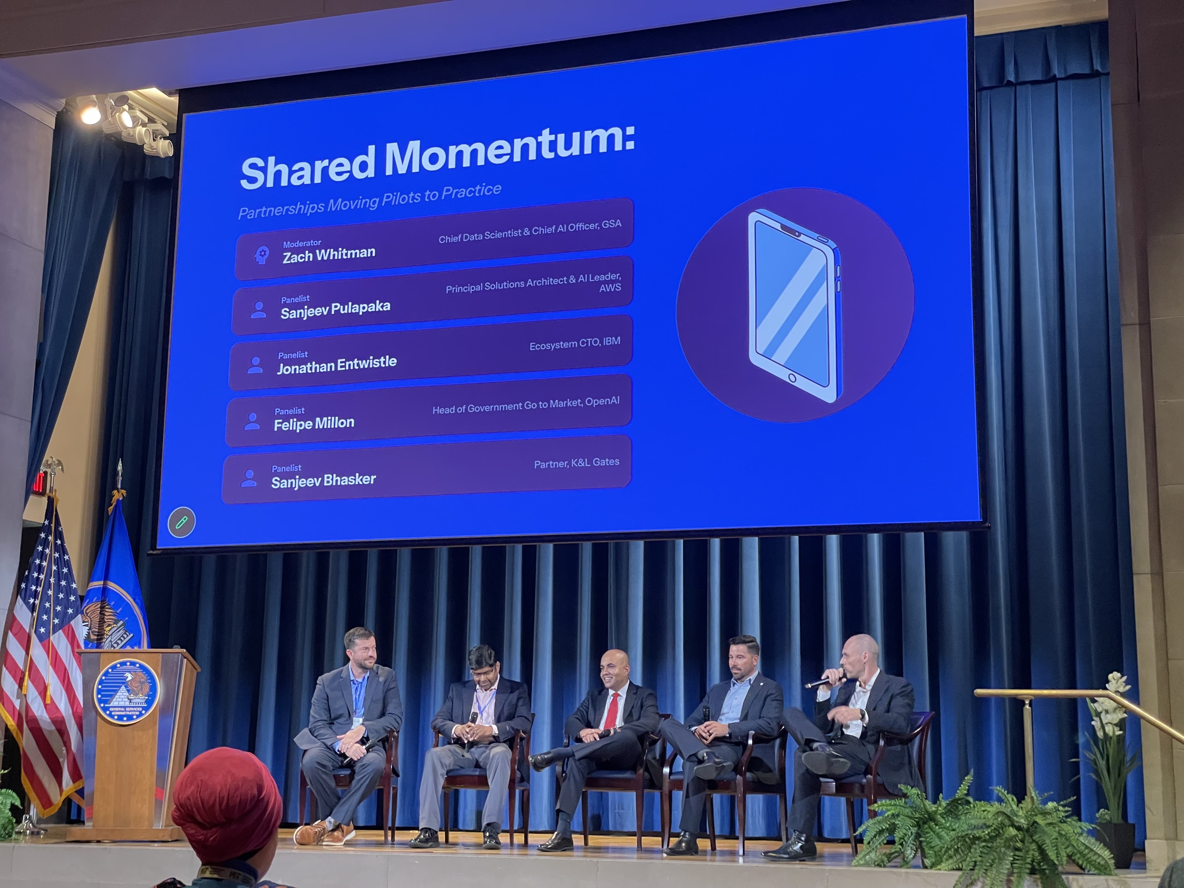 Federal IT leaders to agencies: collaborate, use AI to rethink workflows